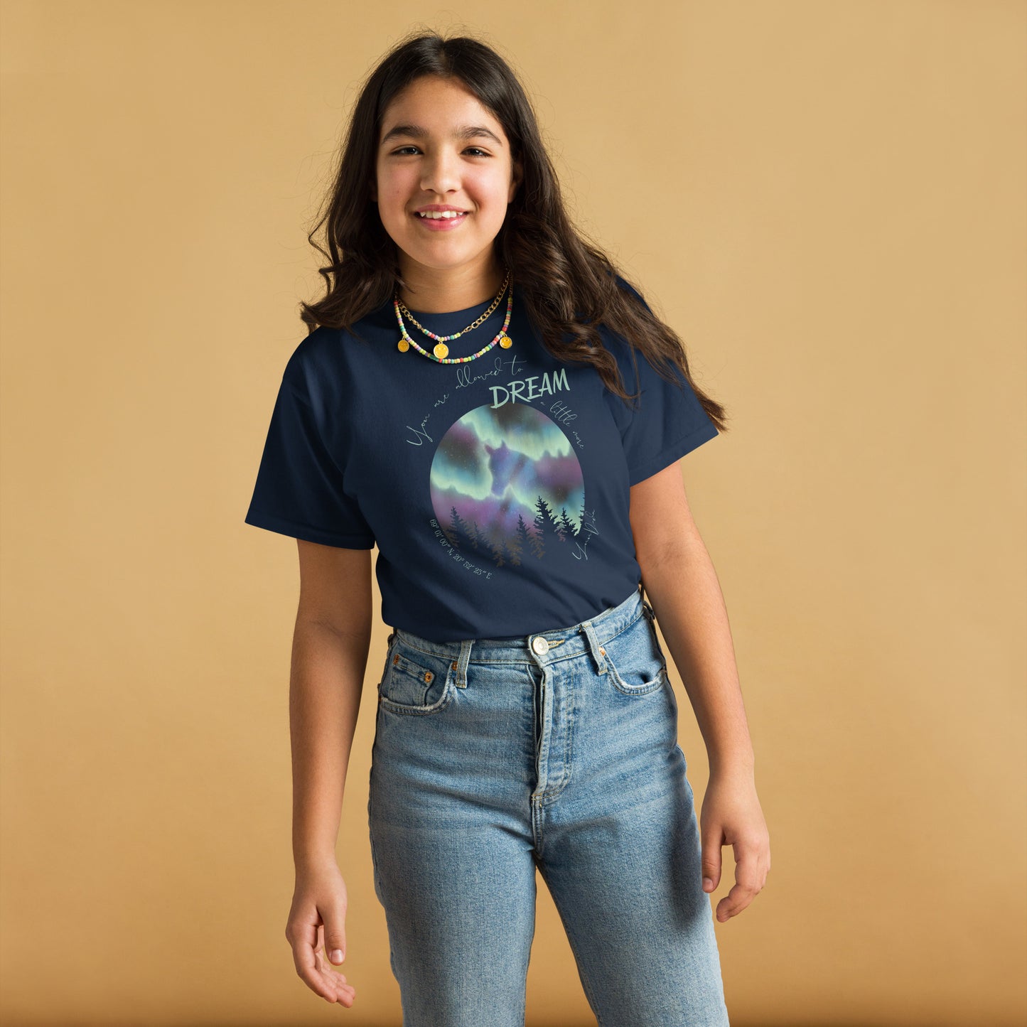 Tshirt aurores boréales et cheval marine porté par une fille