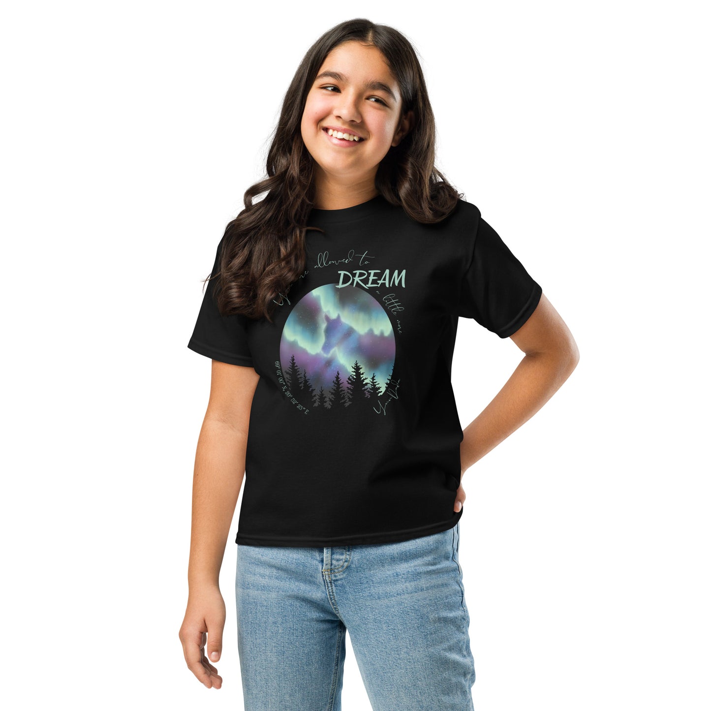 Tshirt aurores boréales et cheval, noir, porté par une adolescente
