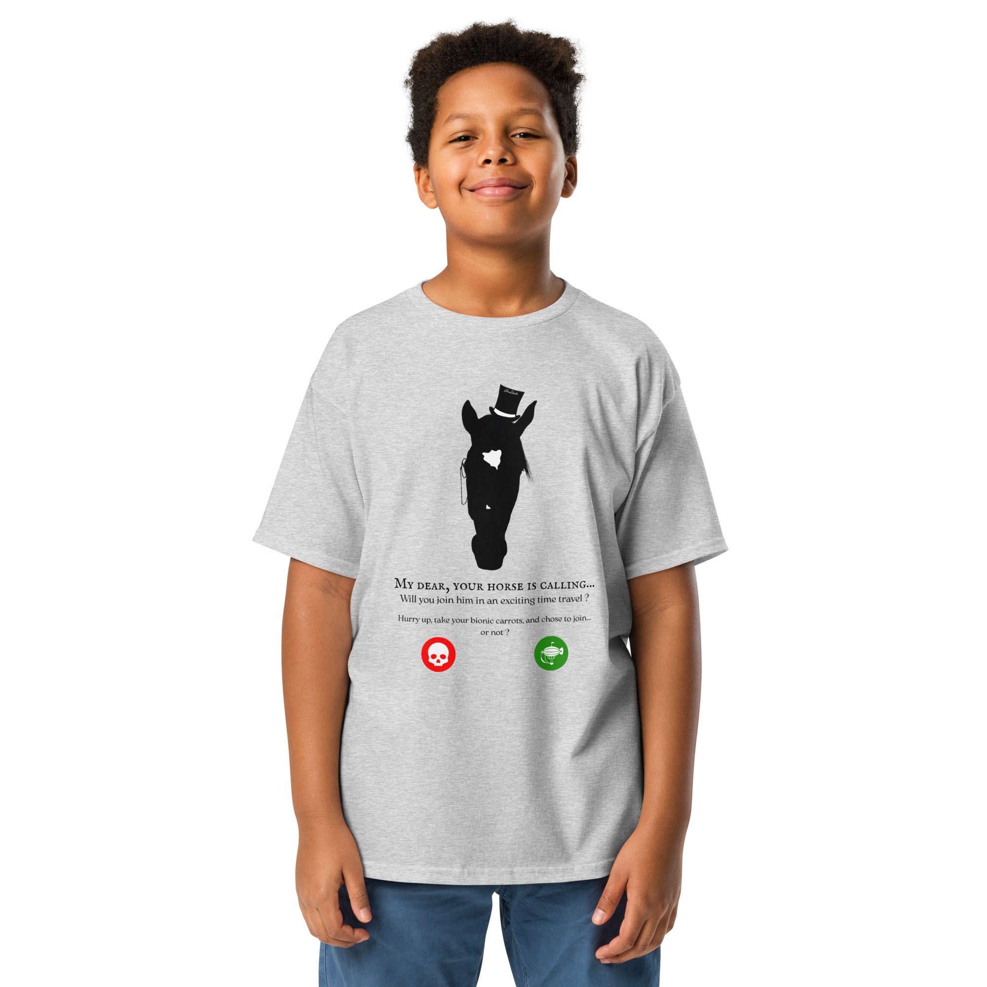 Tshirt gris chiné avec un cheval steampunk et une phrase humoristique, porté par un garçon